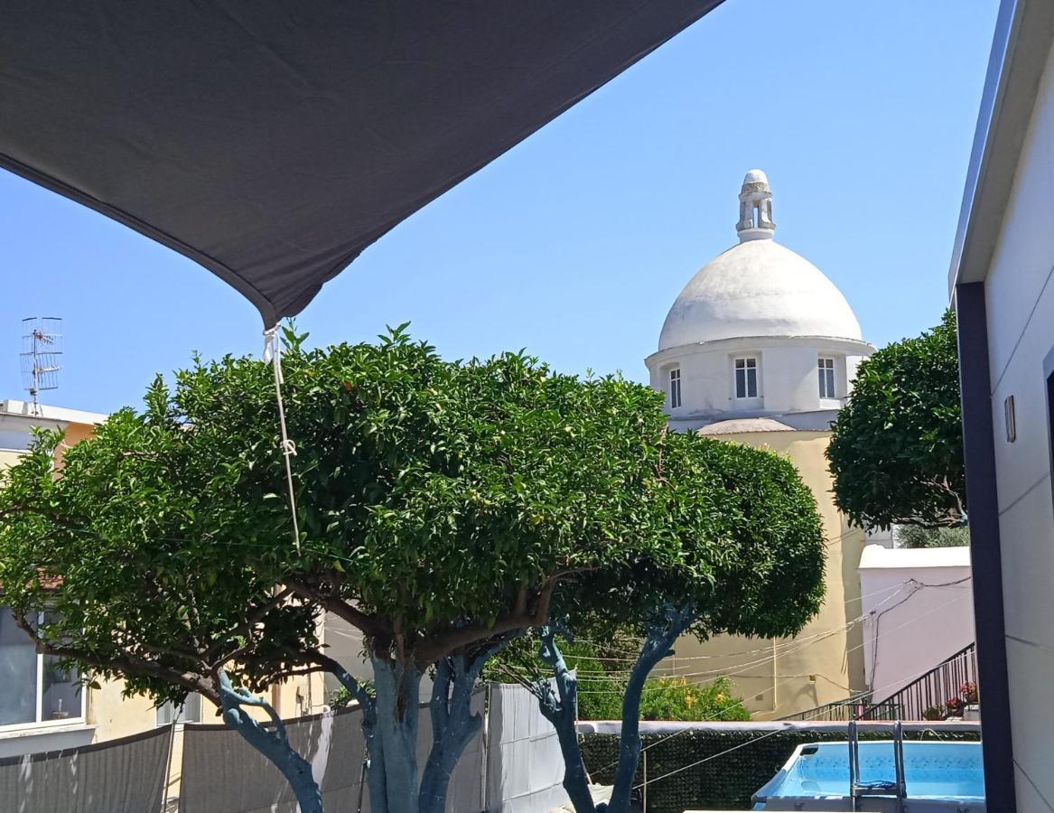 Casa Mika Hotell Procida Eksteriør bilde